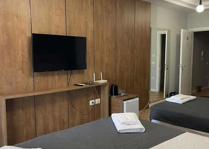 Ξενοδοχείο Your Τίρανα